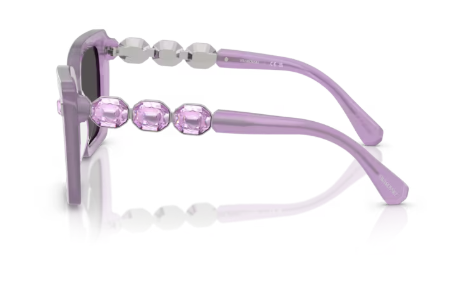 Sonnenbrille Swarovski 0SK6032 -107587 - Milky lilac - Farbe : Miky lilac - Größe 55