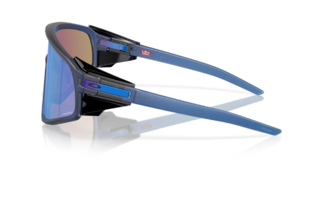 Sonnenbrille Oakley 0OO9404 - Latch panel - 940406 - Marineblau matt transparent - Größe(n) 35 (L)